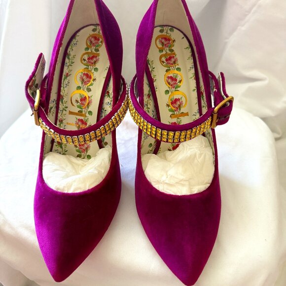 Gucci Velvet Heels